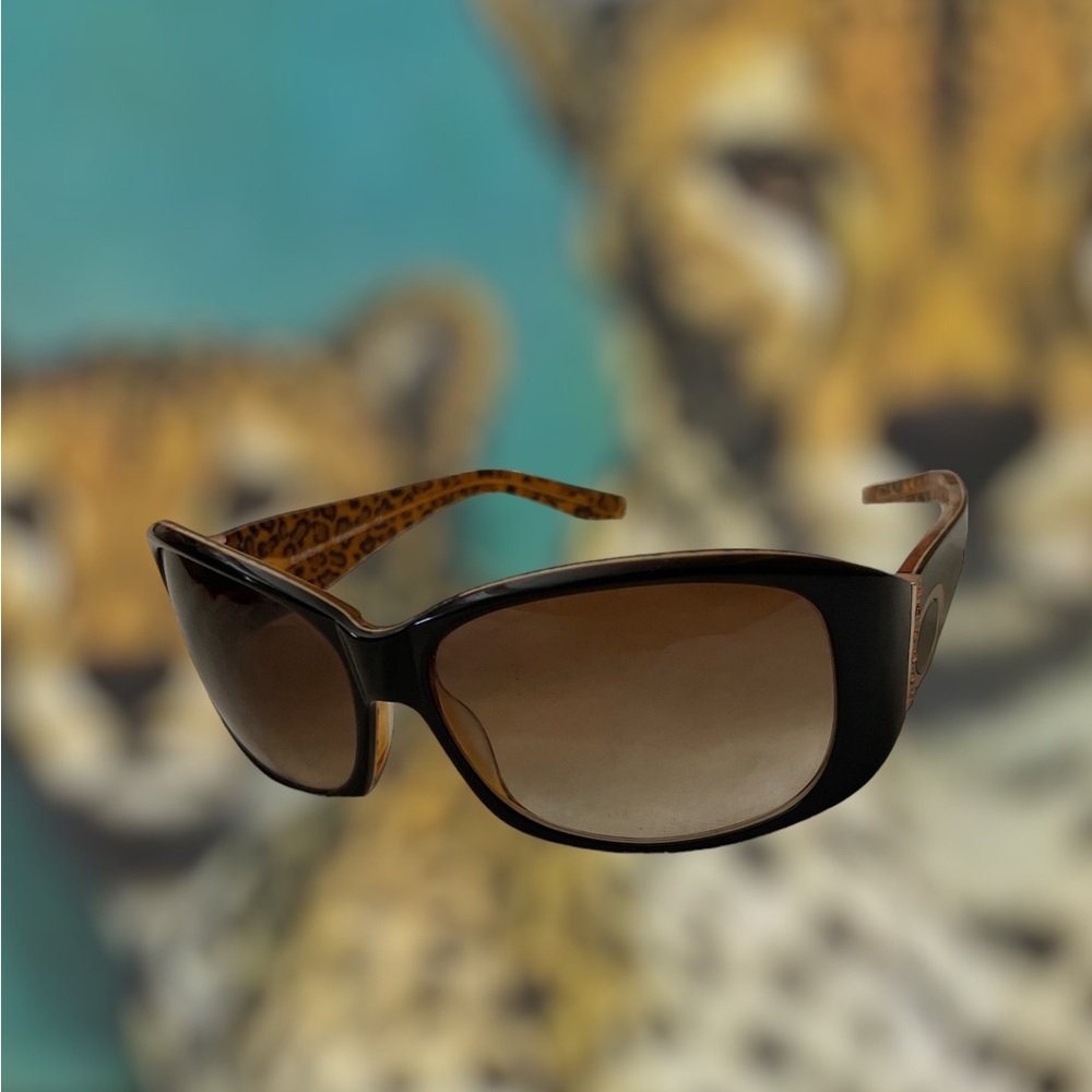 Cutest BEBE Sunglasses!! - Picture 3 of 3